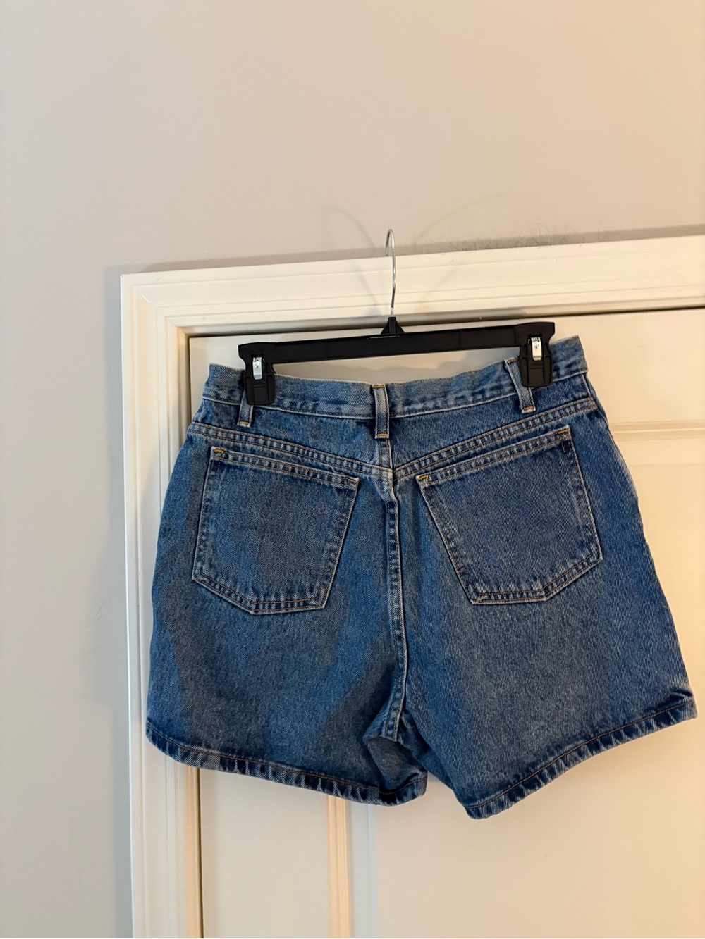 J. Crew Women’s Classic High-Rise Blue Denim Shorts - Picture 5 of 12